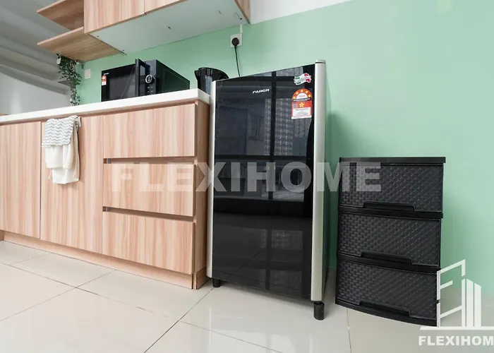 1-5 Guests, Spacious & Comfy Duplex-Studio, Empire City Damansara By Flexihome-My