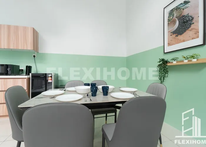 1-5 Guests, Spacious & Comfy Duplex-Studio, Empire City Damansara By Flexihome-My