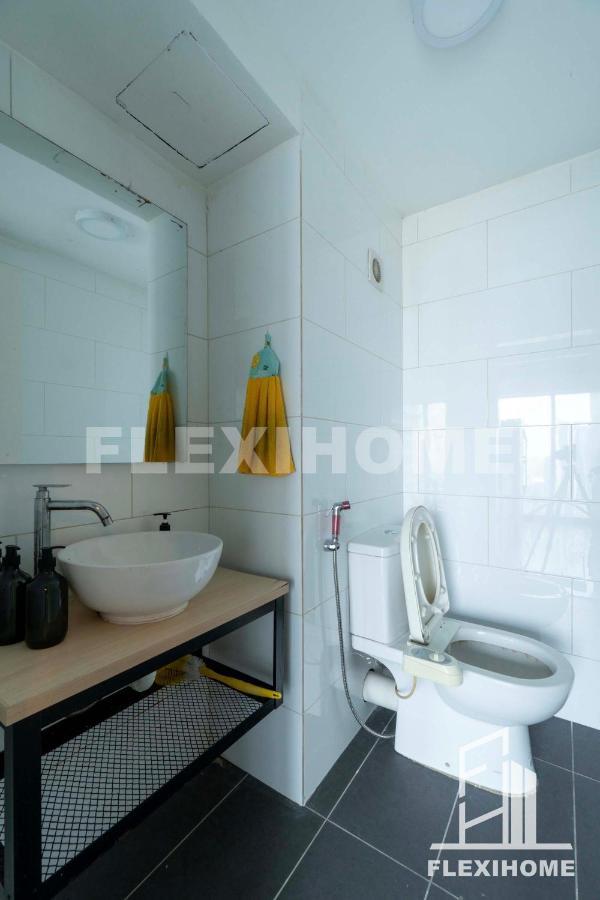 1-5 Guests, Spacious & Comfy Duplex-studio, Empire Damansara By Flexihome-my Apartment *