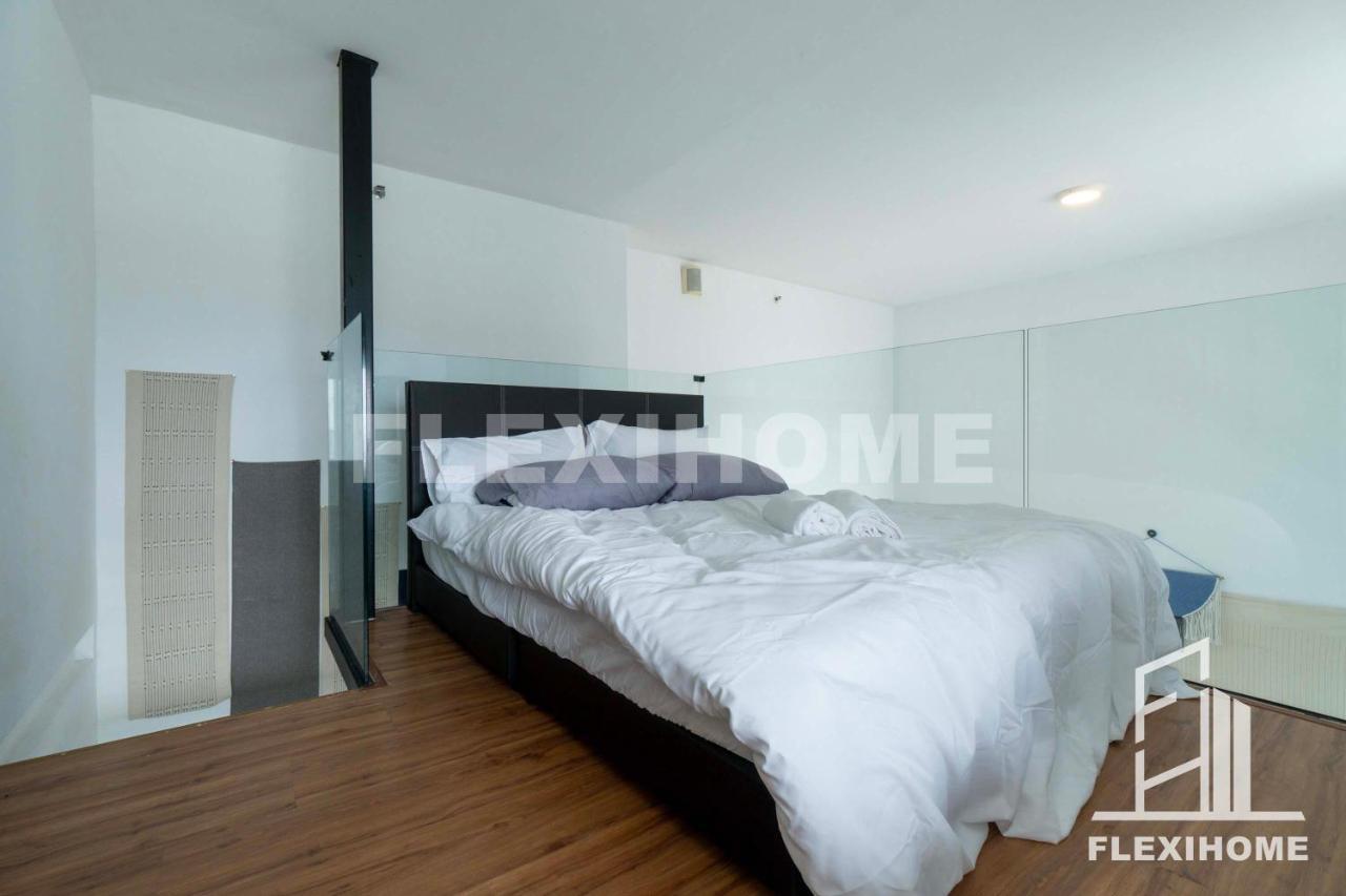 1-5 Guests, Spacious & Comfy Duplex-studio, Empire Damansara By Flexihome-my Petaling Jaya