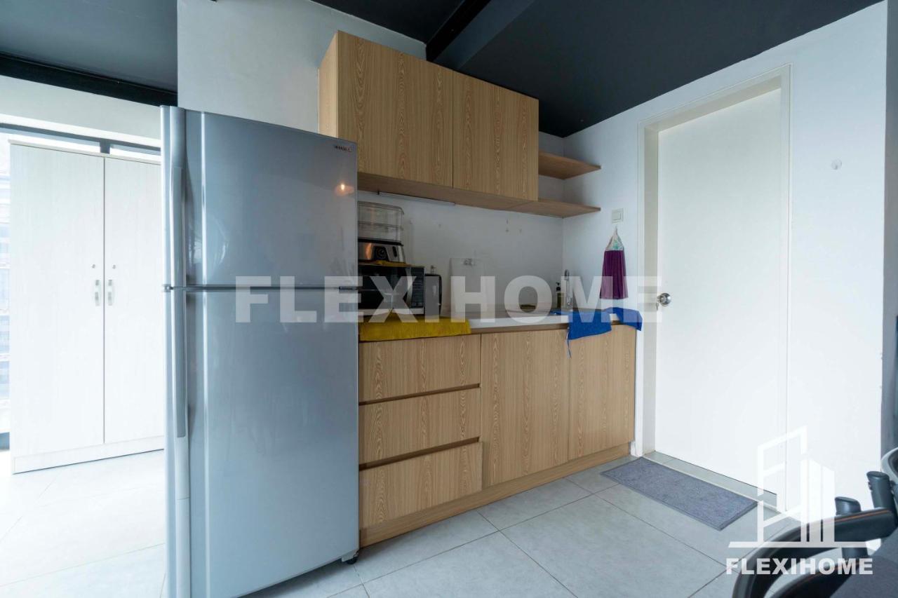 Apartment 1-5 Guests, Spacious & Comfy Duplex-studio, Empire Damansara By Flexihome-my *