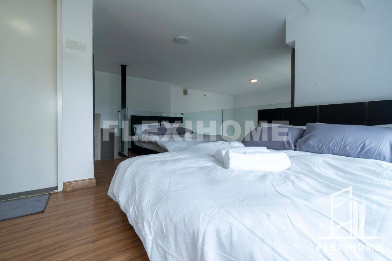 Apartment 1-5 Guests, Spacious & Comfy Duplex-studio, Empire Damansara By Flexihome-my Petaling Jaya