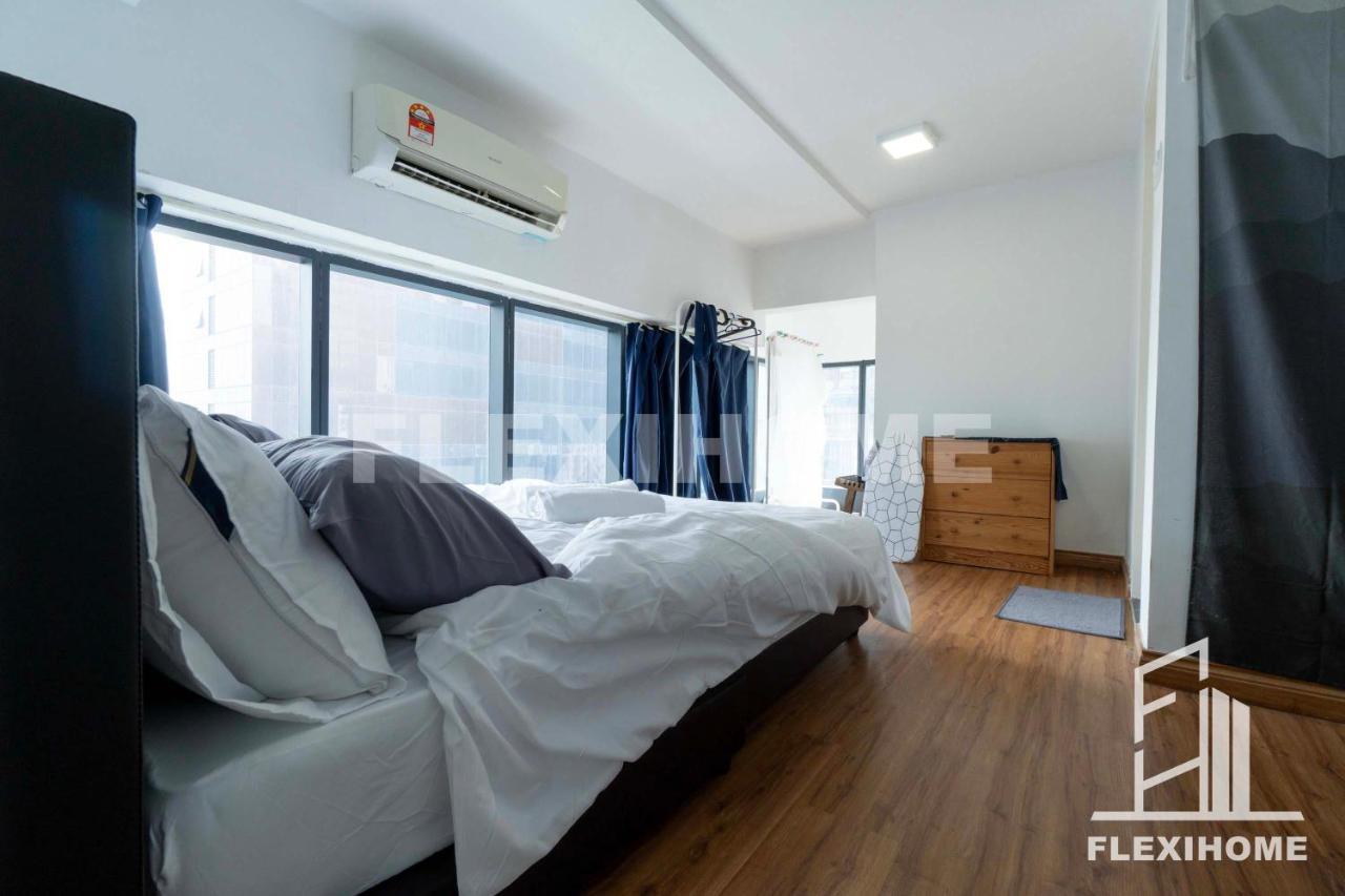 1-5 Guests, Spacious & Comfy Duplex-studio, Empire Damansara By Flexihome-my Petaling Jaya