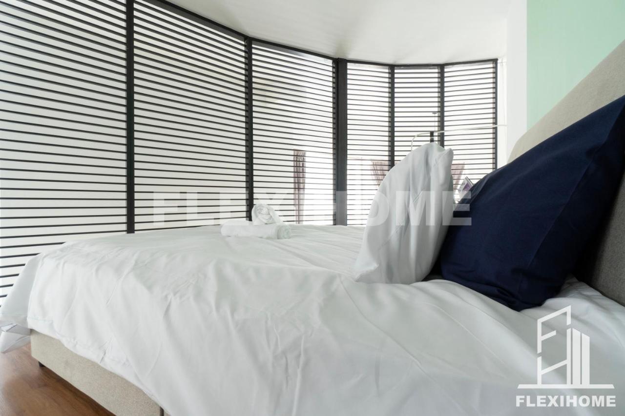 1-5 Guests, Spacious & Comfy Duplex-studio, Empire Damansara By Flexihome-my Apartment *