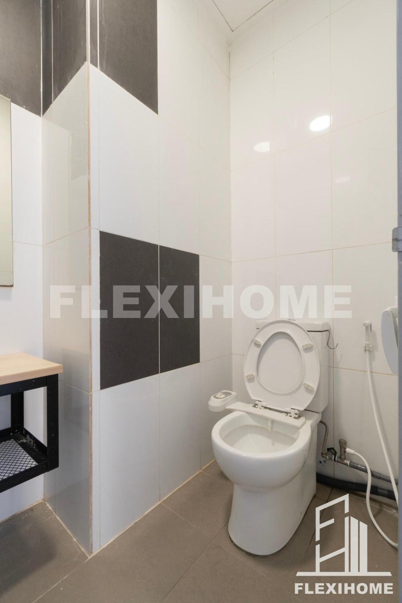 Apartment 1-5 Guests, Spacious & Comfy Duplex-studio, Empire Damansara By Flexihome-my Petaling Jaya