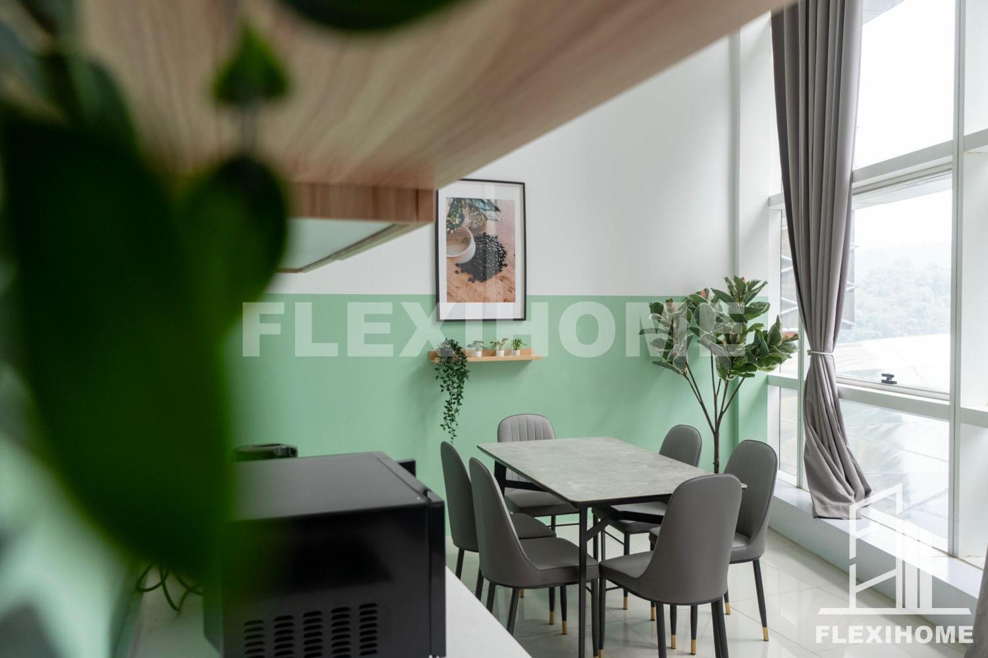 1-5 Guests, Spacious & Comfy Duplex-studio, Empire Damansara By Flexihome-my * Petaling Jaya