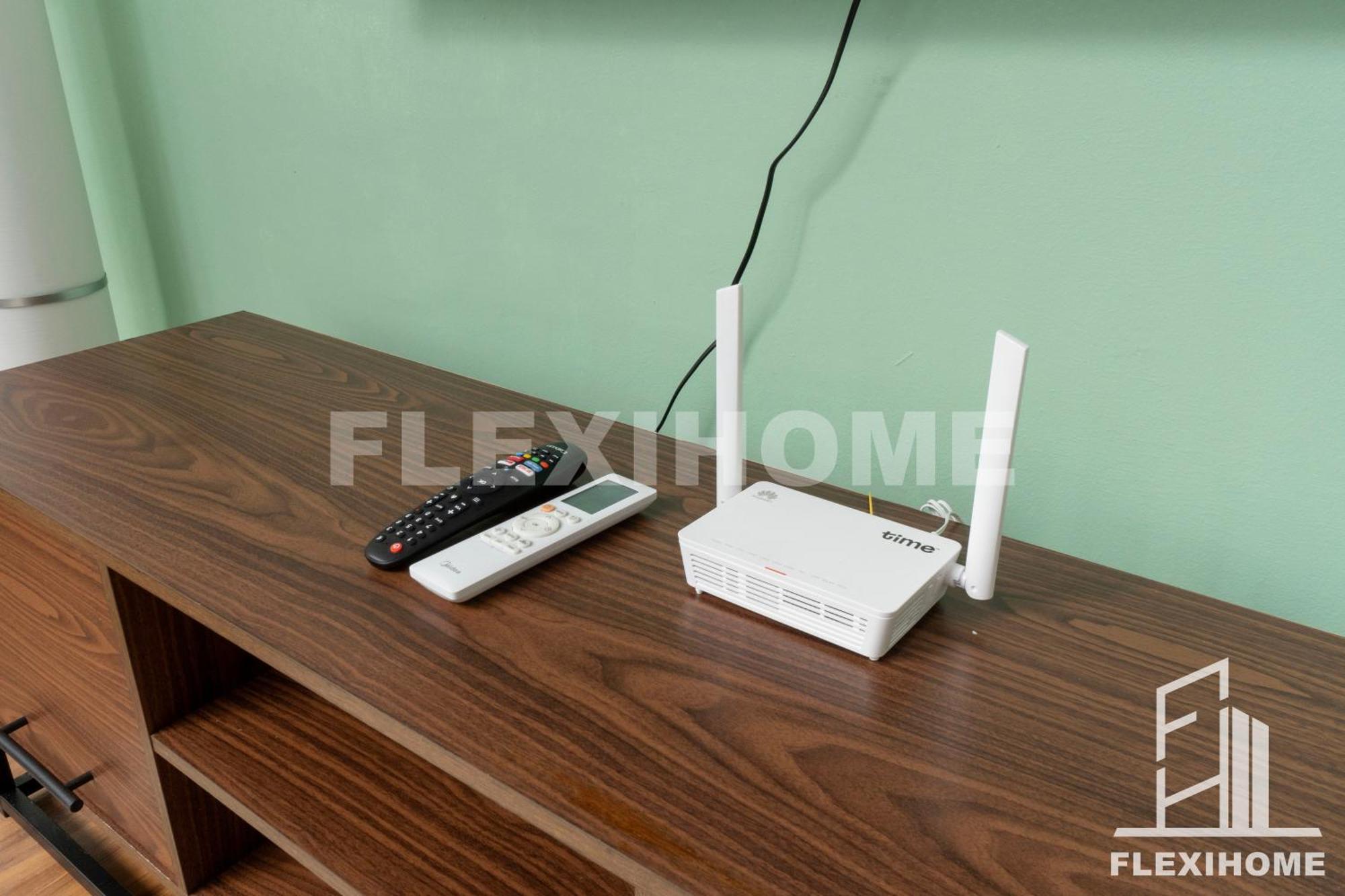 Apartment 1-5 Guests, Spacious & Comfy Duplex-studio, Empire Damansara By Flexihome-my *